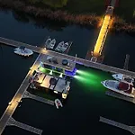 Neon Bigigio House Boat Bådhotel *
