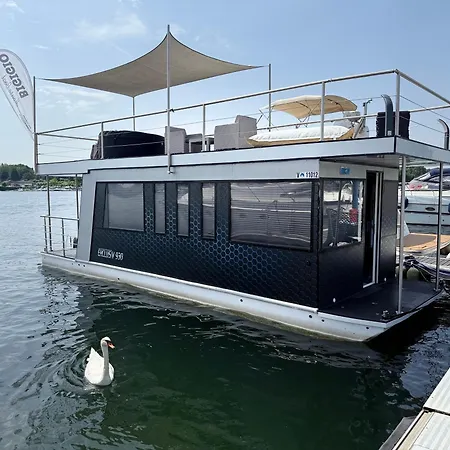 Neon Bigigio House Boat * Lisanza